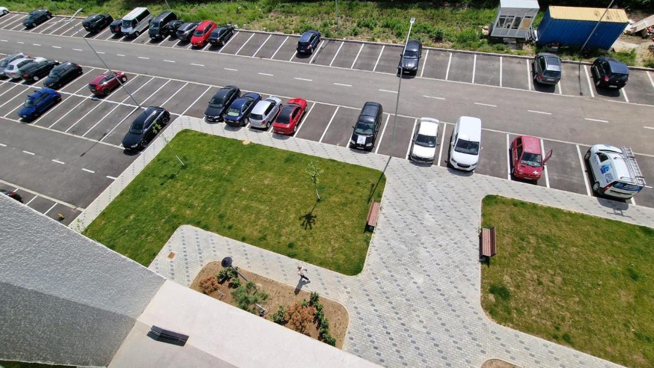West Homes 36 Oradea Bagian luar foto