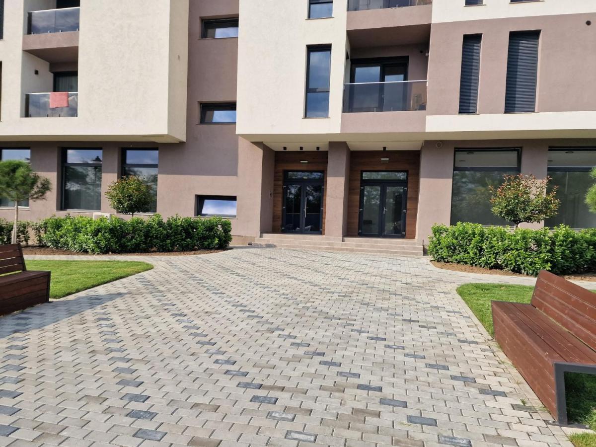 West Homes 36 Oradea Bagian luar foto